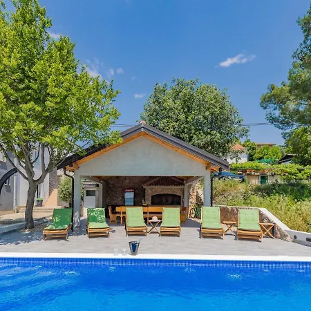 Maja - Srd420 By Interhome Apartman Maslenica
