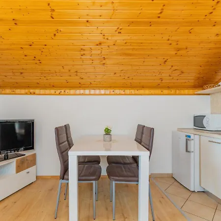 Maja-1 By Interhome * Maslenica