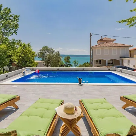 Appartement Maja-1 By Interhome *