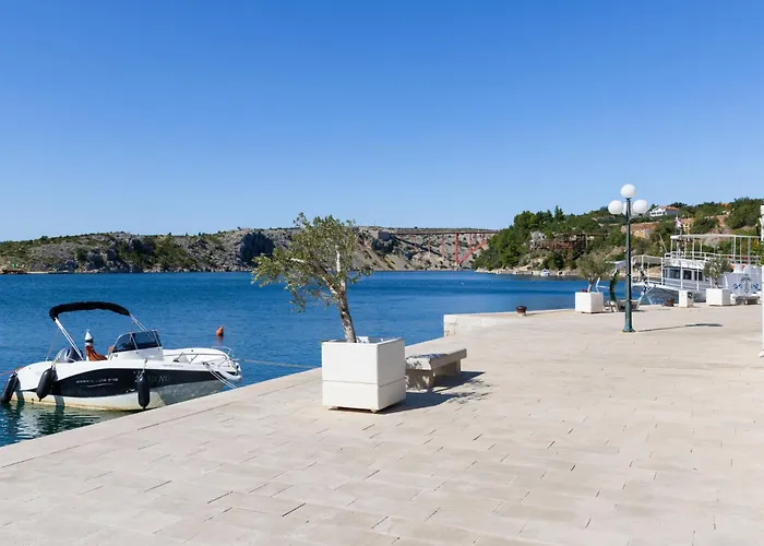 Maja-1 By Interhome * 마슬레니차